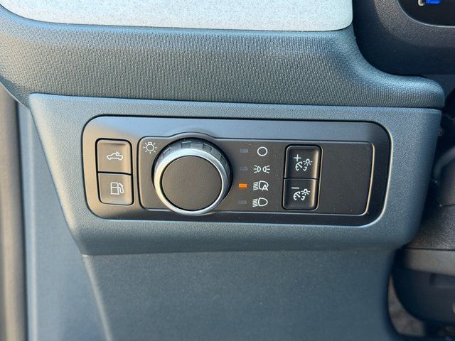 New 2026 Azure Gray Metallic Tri-Coat Ford XLT image 31