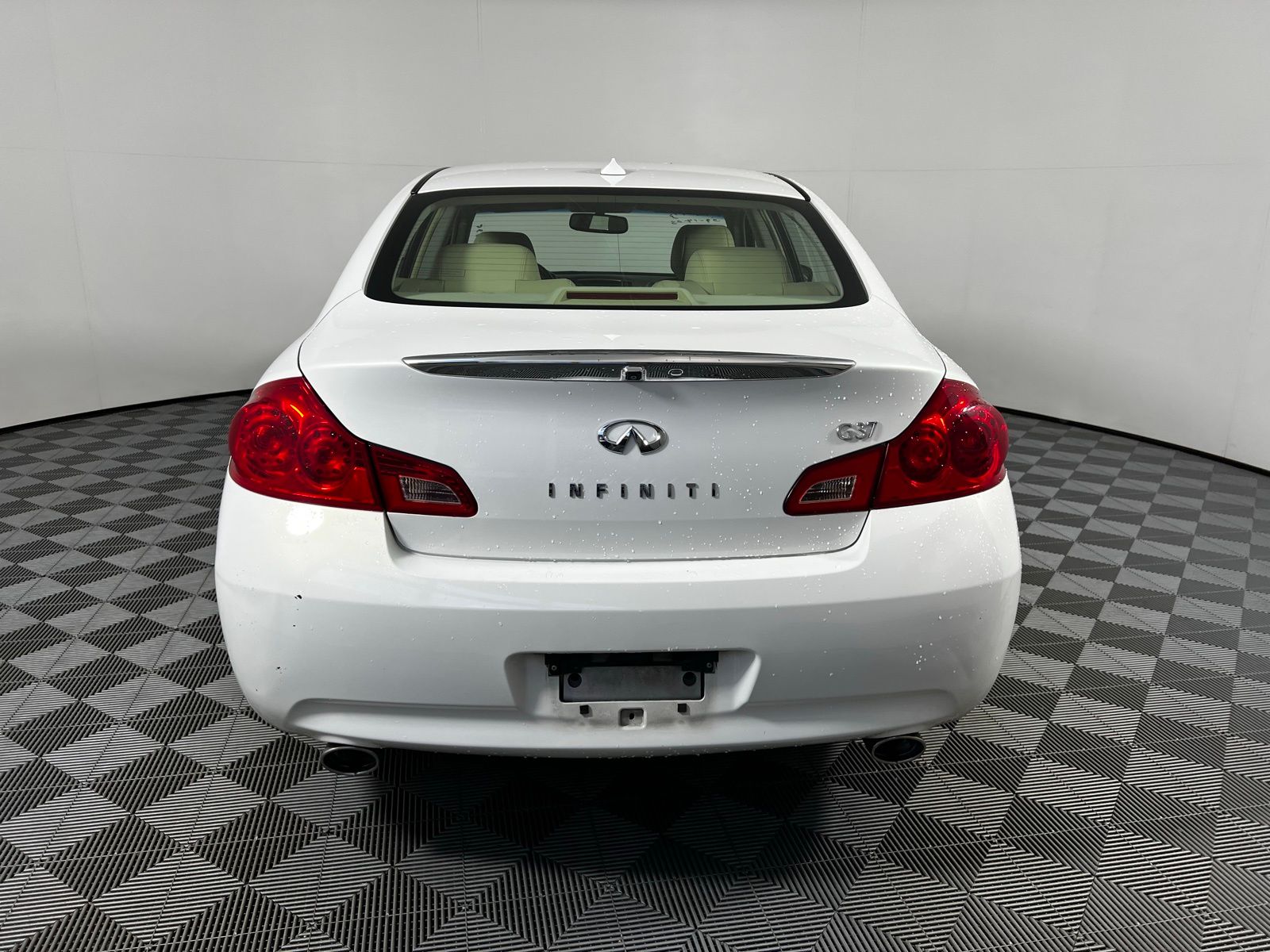 Thumbnail: 2009 INFINITI G37 - 6