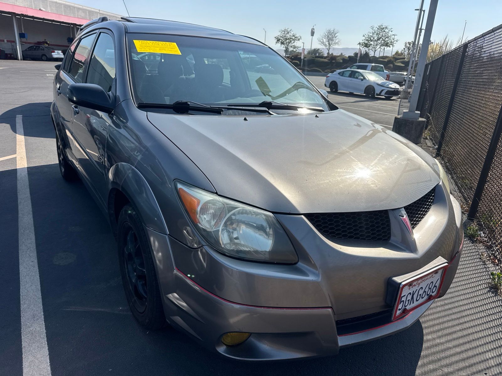 Black (Charcoal) 2004 Pontiac Vibe Hatchback Front-Wheel Drive 4-Speed Automatic Overdrive