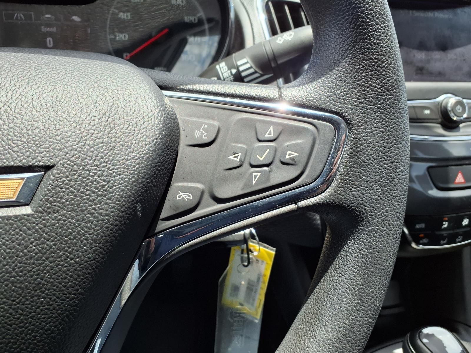 2019 Chevrolet Cruze LT Silver at Community Honda
