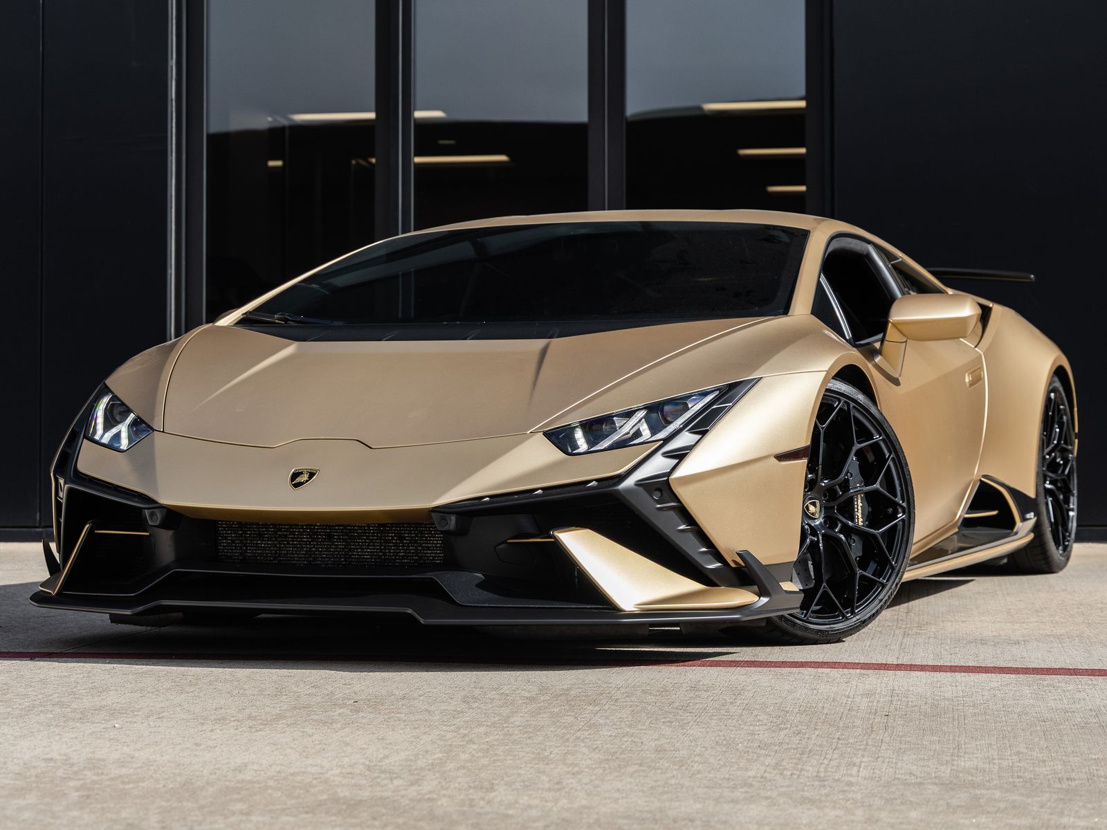 Gold (Oro Elios Metallic) 2023 Lamborghini Huracan Tecnica RWD Coupe Rear-Wheel Drive 7-Speed Manual
