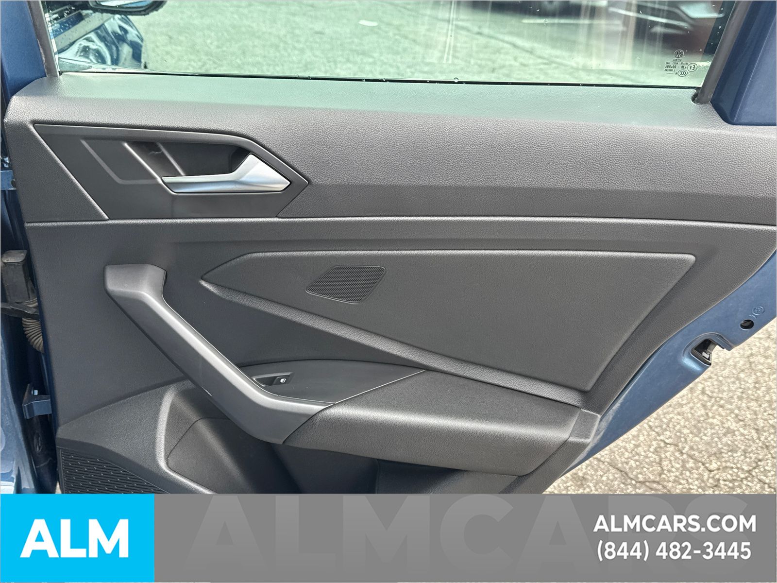 Used 2019 Blue Volkswagen 1.4T S image 18