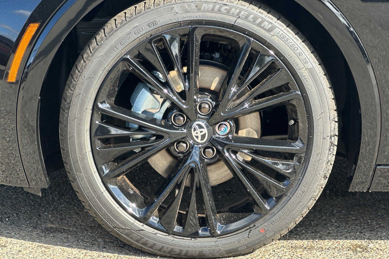 New 2027 Toyota Prius Plug-in Hybrid Sedan