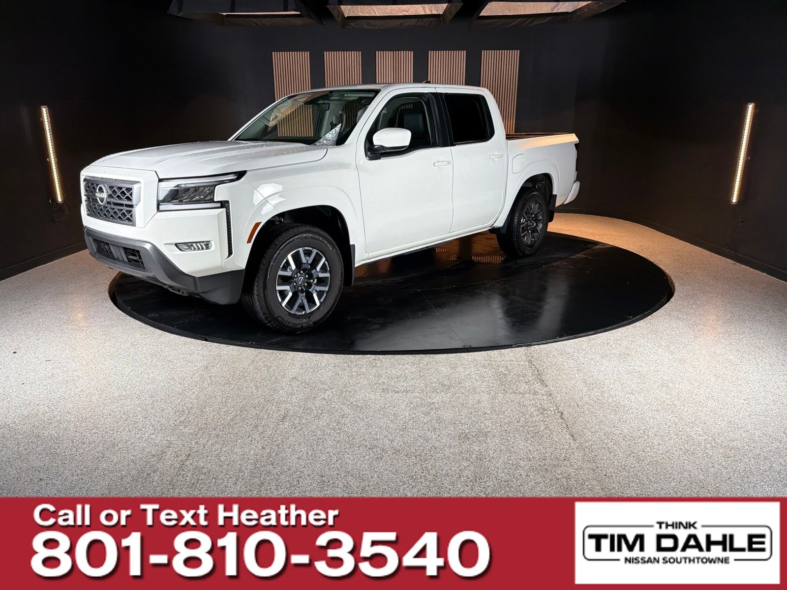 Glacier White 2024 Nissan Frontier Pickup Truck Four-Wheel Drive 9-Speed Automatic Overdrive