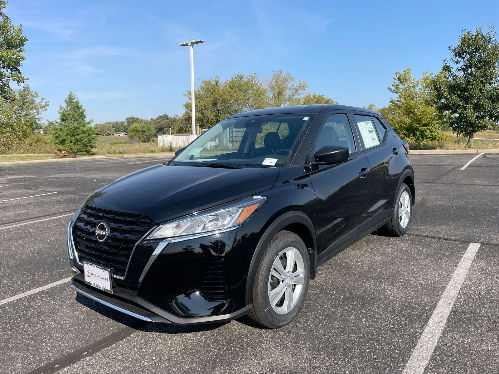 2024 Nissan Kicks S 24