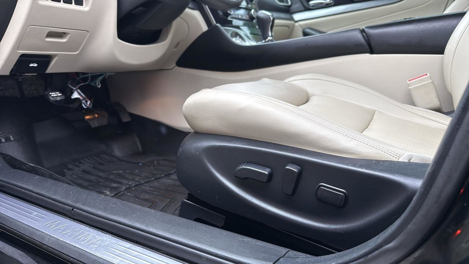 Used Car 2018 Nissan Maxima  3.5 Sl For Sale Under $20,000 In Austin, Texas