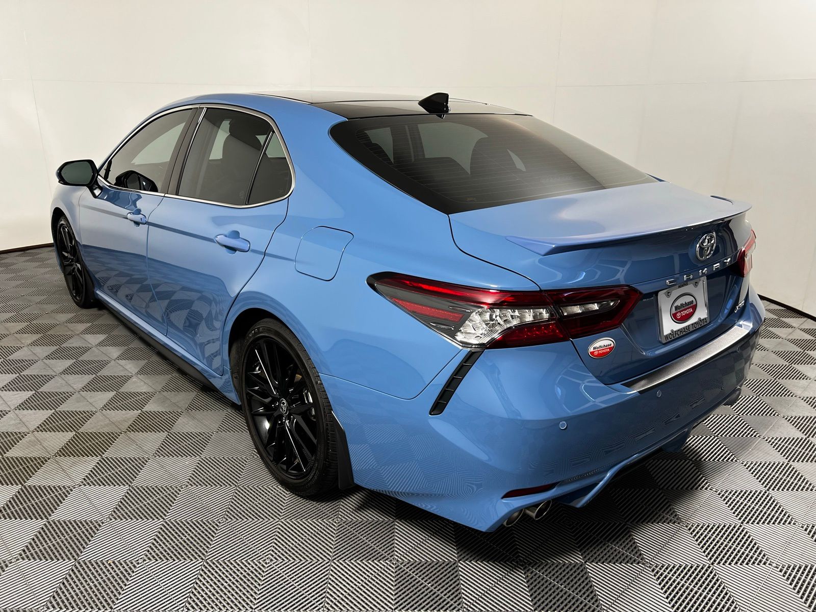 2023 Toyota Camry XSE 7