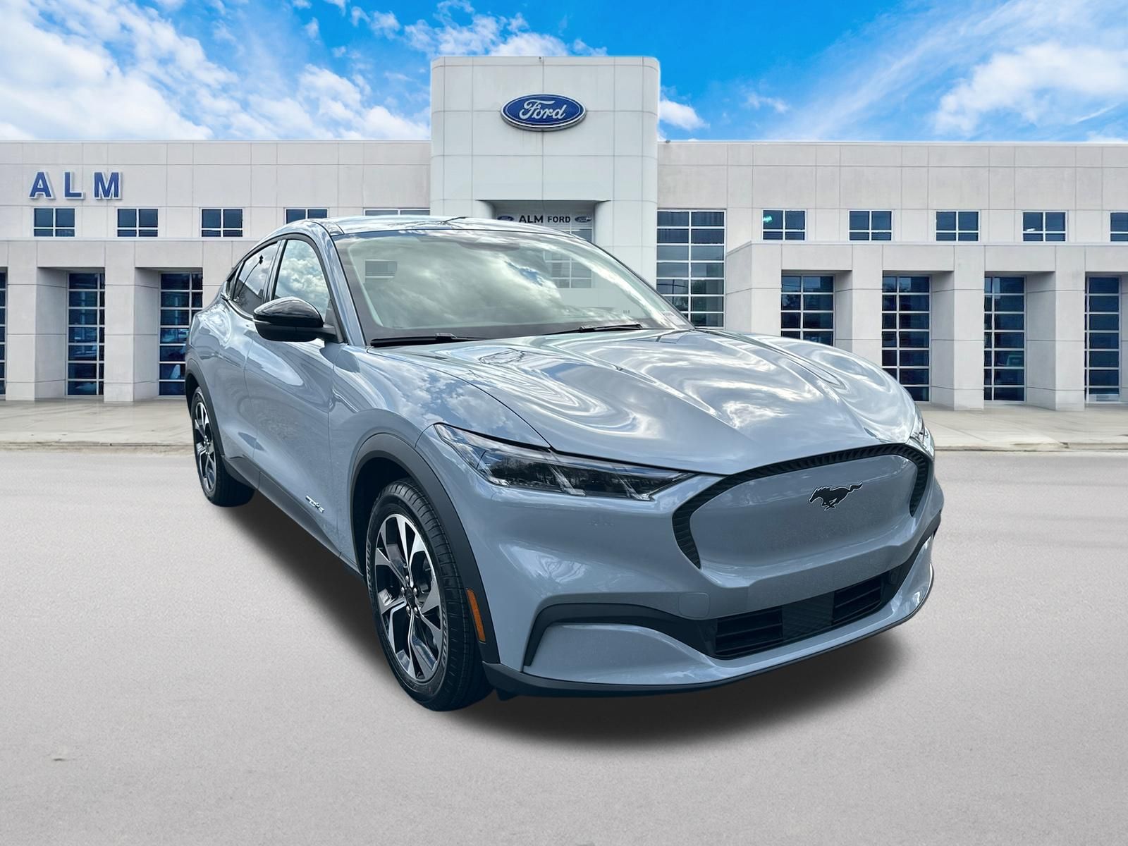 New 2026 Glacier Gray Metallic Tri-coat Ford Select image 4