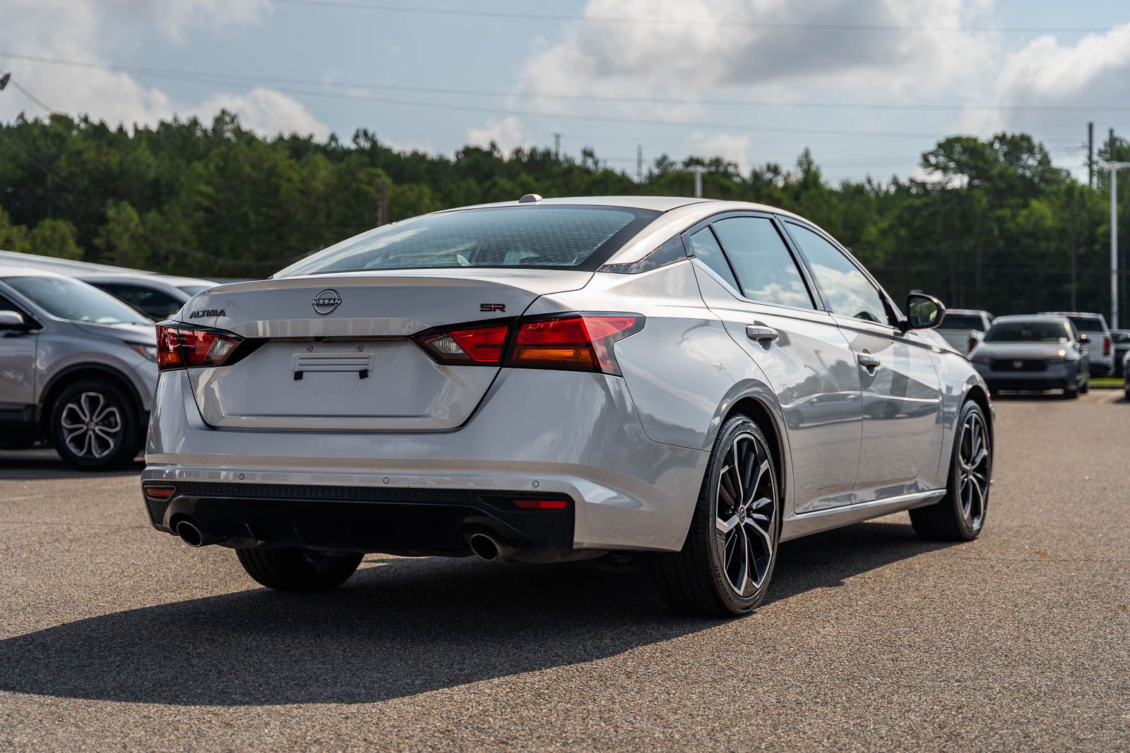 Used 2024 Nissan Altima Sedan