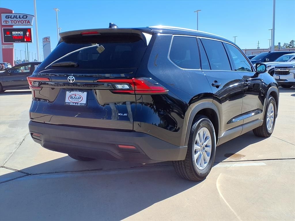 2025 Toyota Grand Highlander XLE  at Gullo Toyota