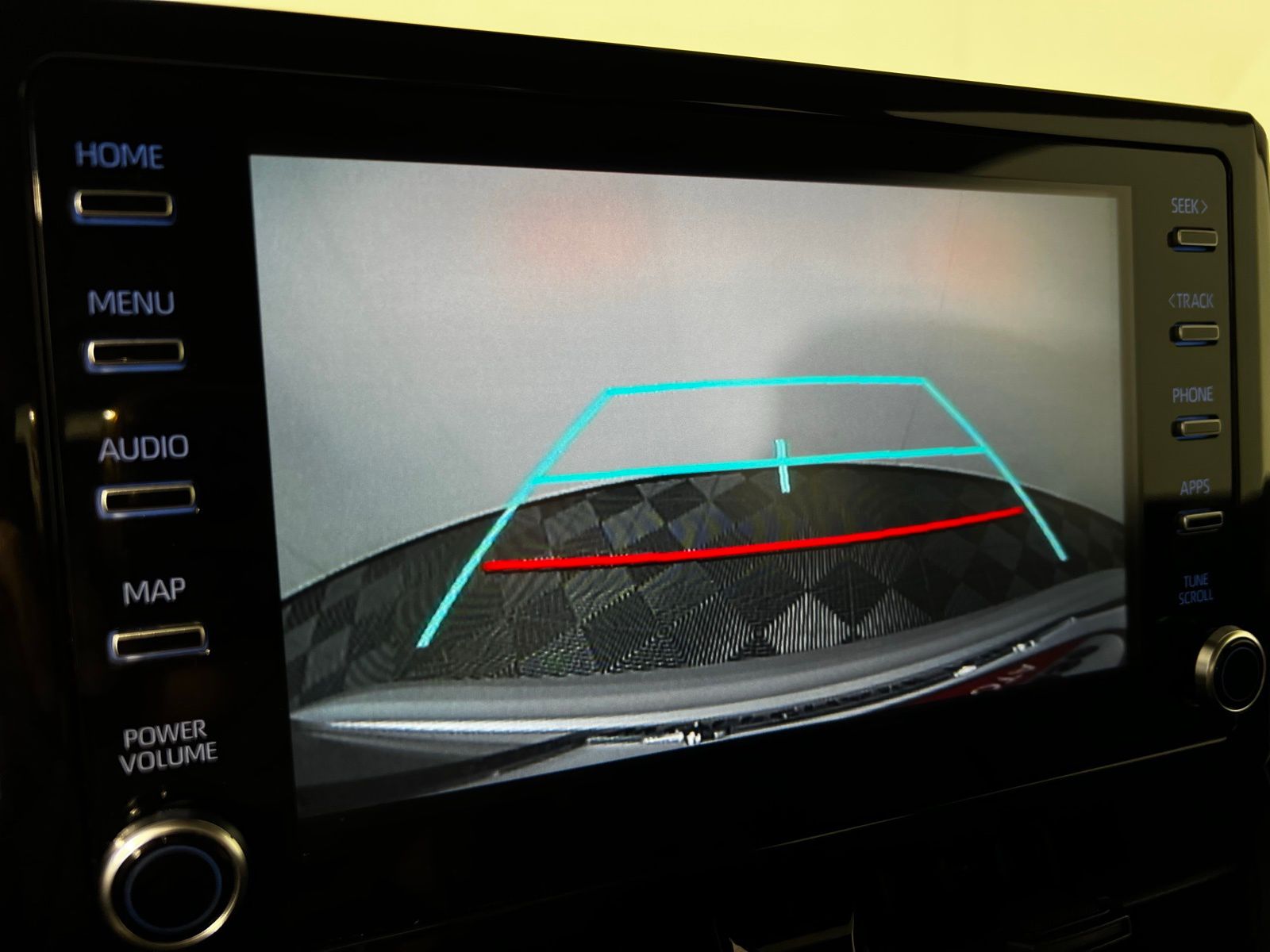 Thumbnail: 2020 Toyota Corolla - 18