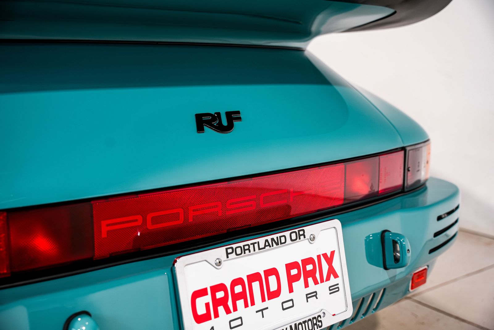 1988 Porsche 911 Carrera — photo 47