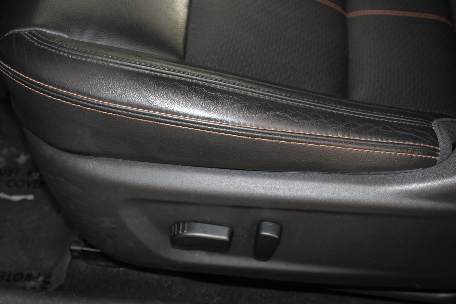 Used 2019 Black Nissan 2.5 SR image 22