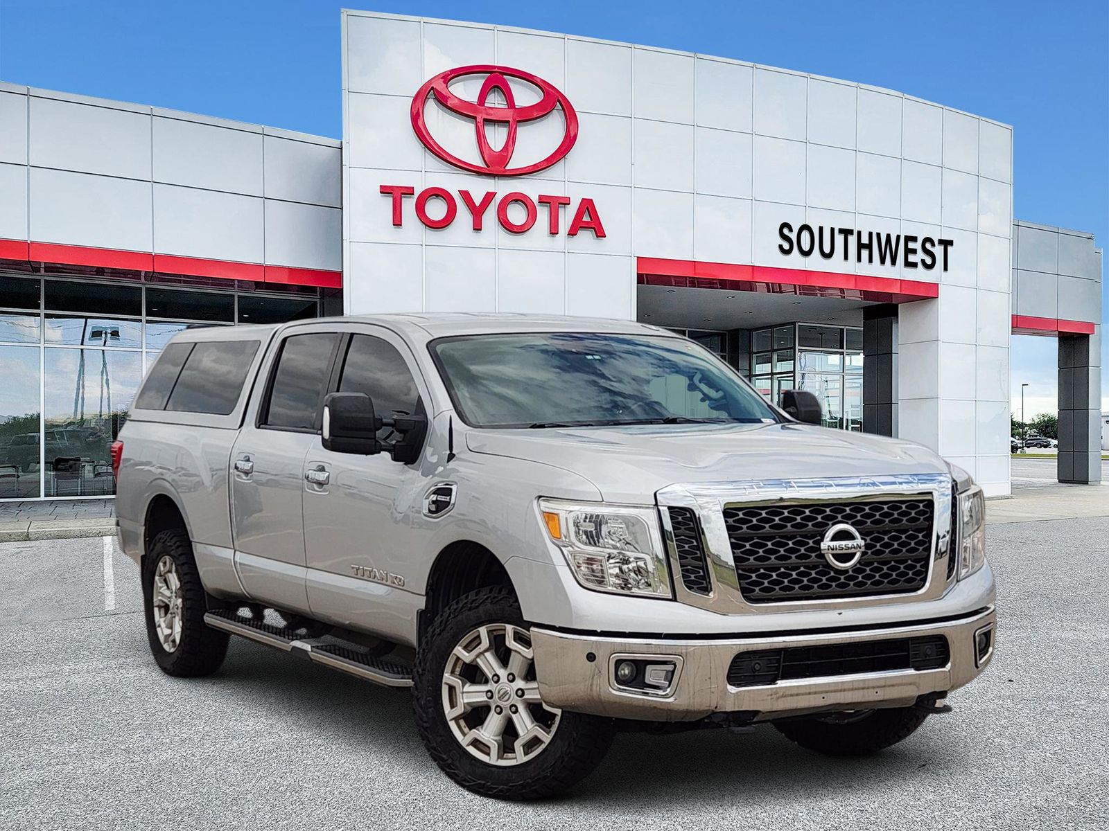 2017 Nissan Titan