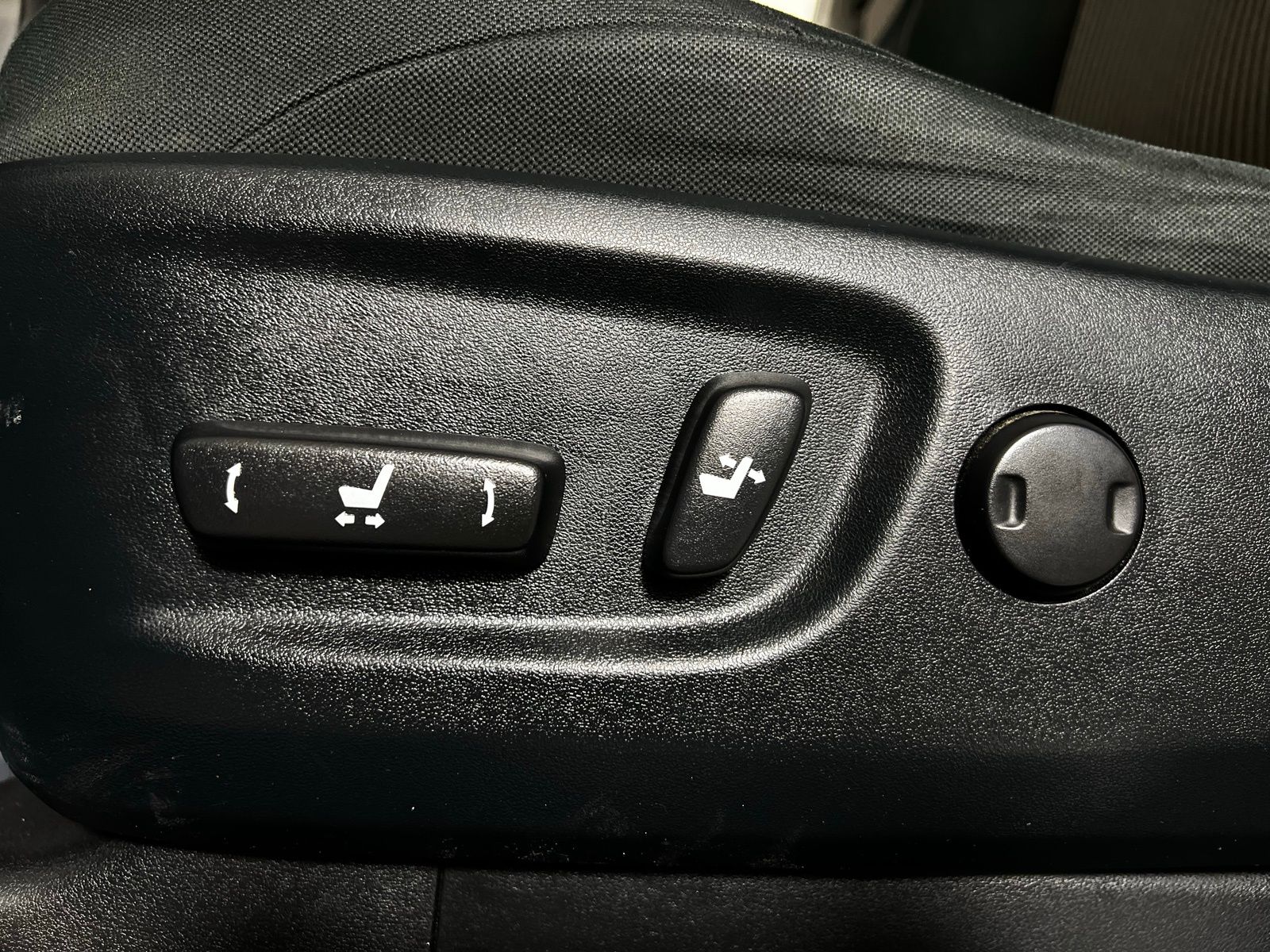 Thumbnail: 2023 Toyota 4Runner - 14