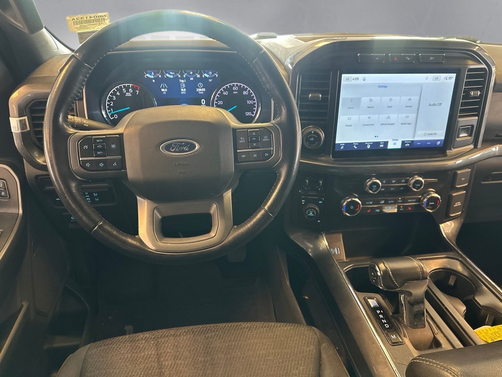 Used 2022 Gray Metallic Ford XLT image 3