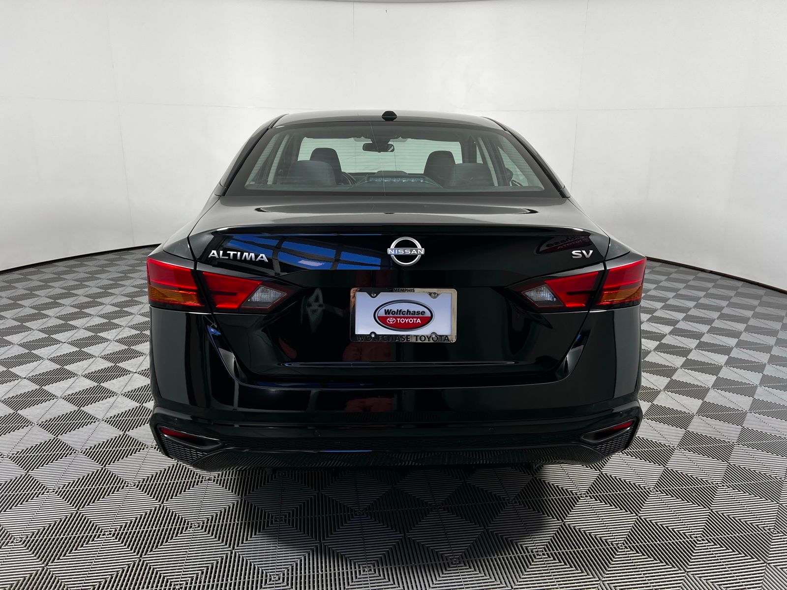 Thumbnail: 2024 Nissan Altima - 6