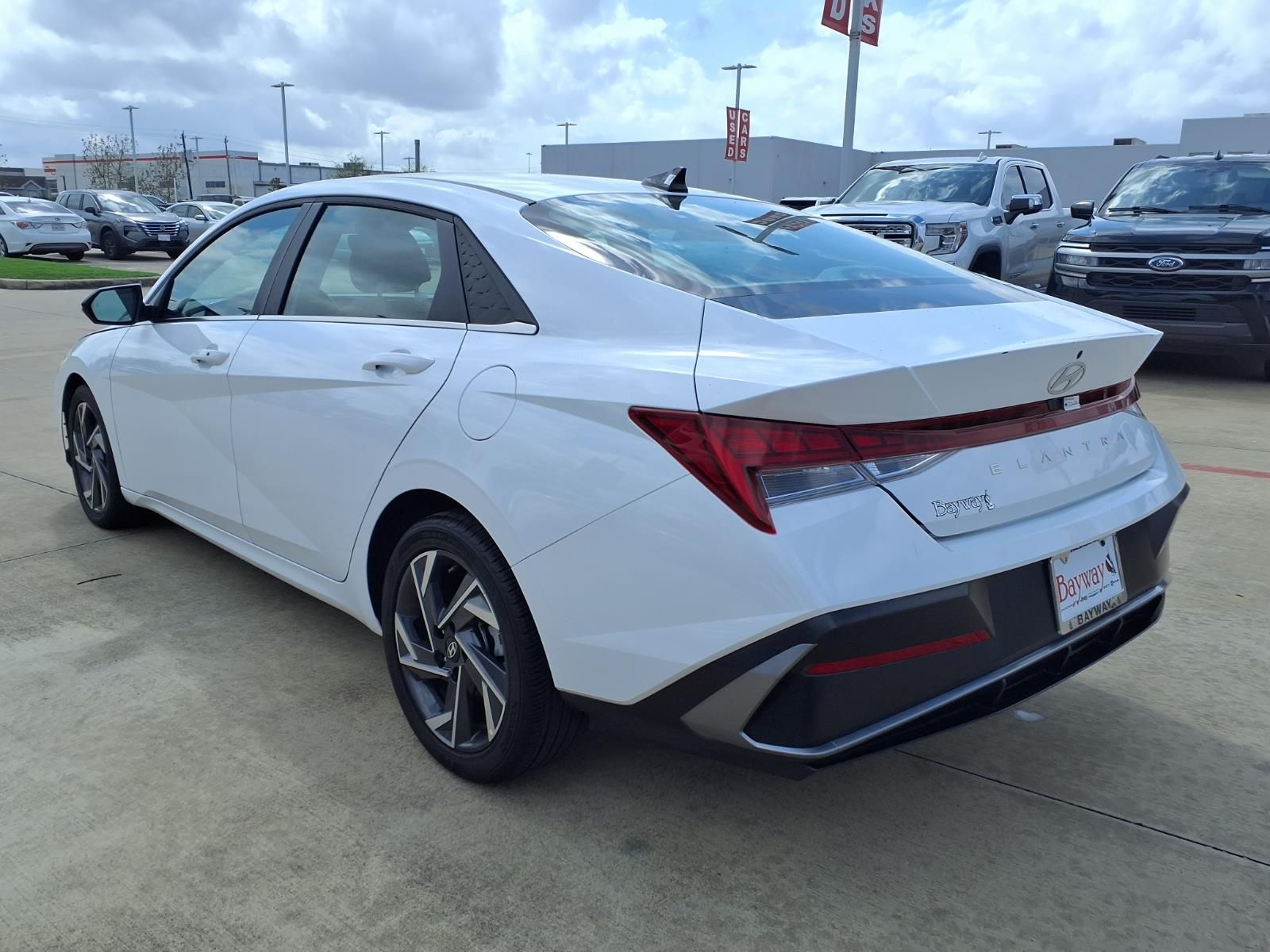 2025 Hyundai Elantra SEL Convenience - 7