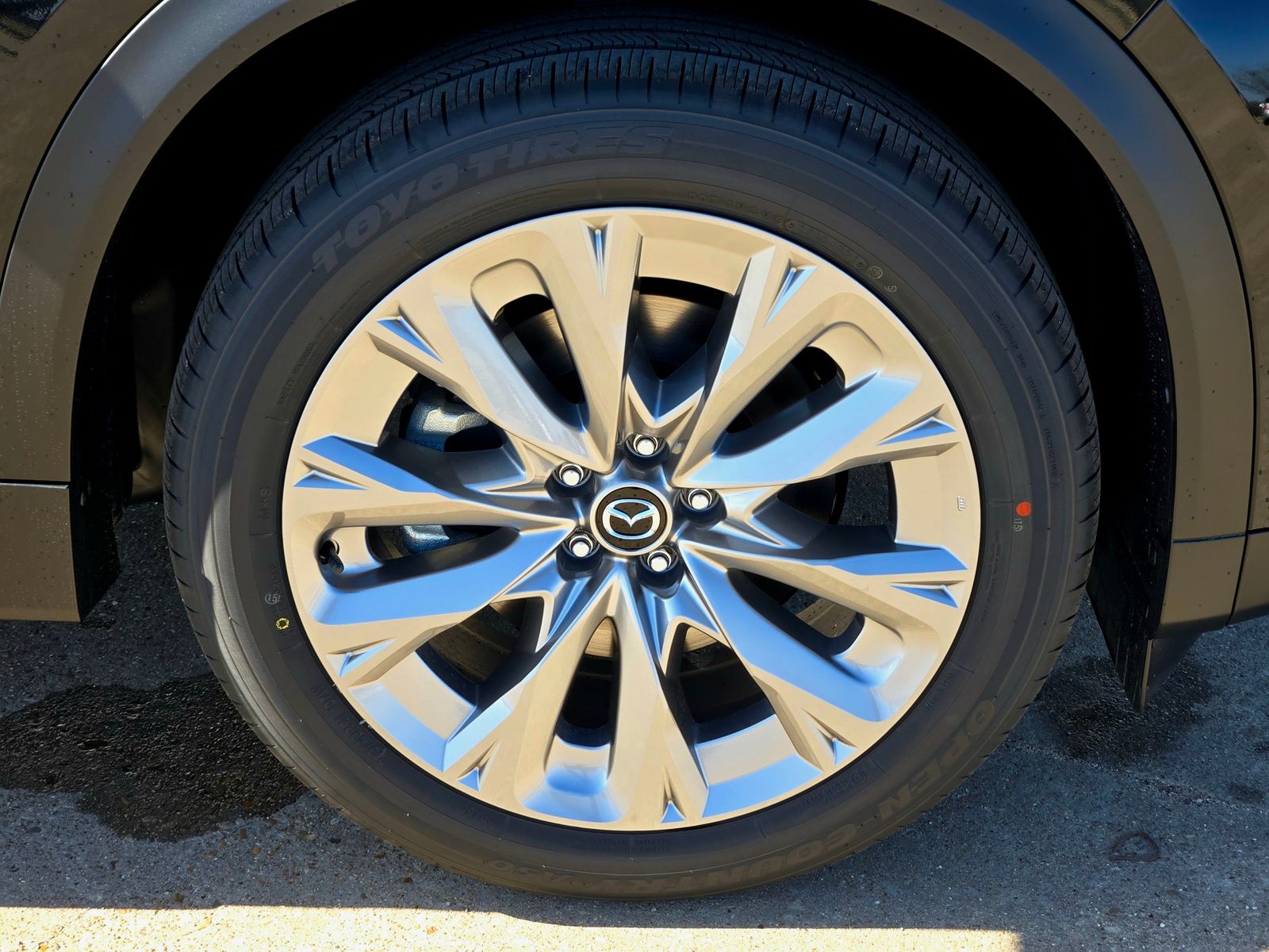 View vehicle photo 7