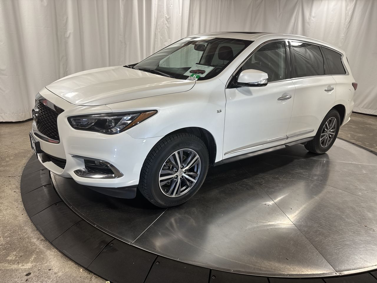 2018 INFINITI QX60 Base