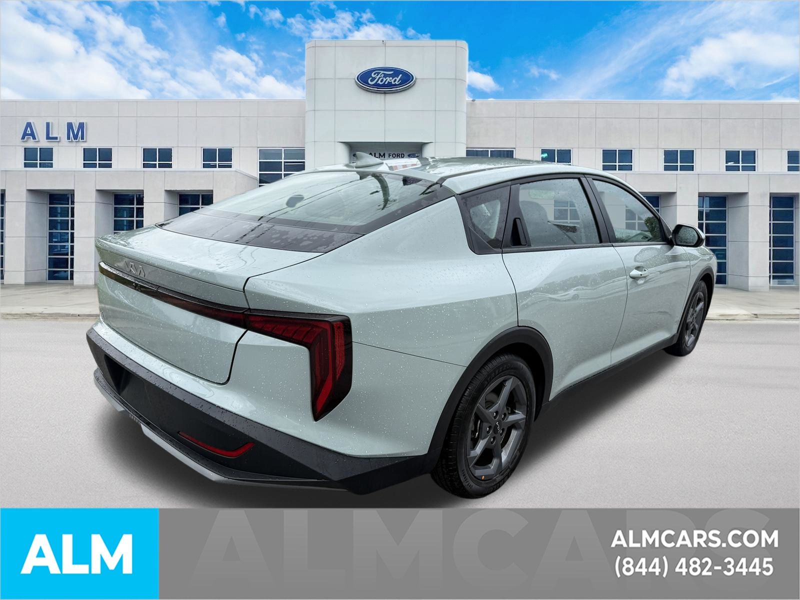 Used 2025 Blue Kia LXS image 5