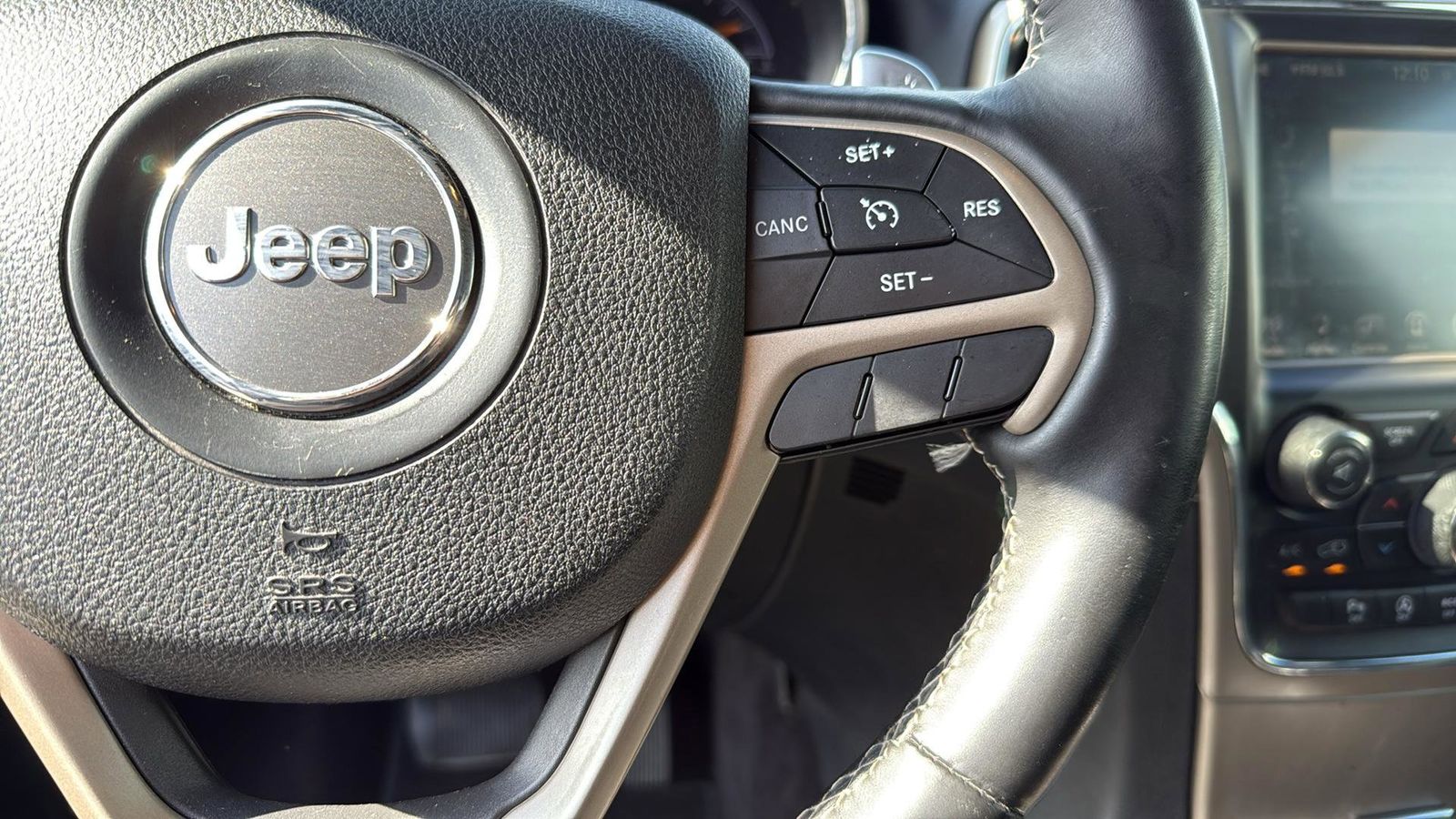 Used Car 2017 Jeep Grand Cherokee  Limited For Sale Under $12,000 In Austin, Texas