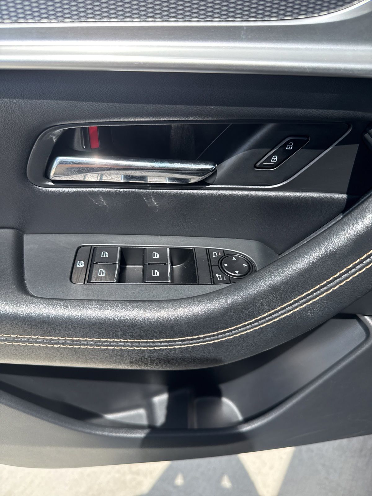 2025 Mazda CX-90 Preferred Package - Photo 9