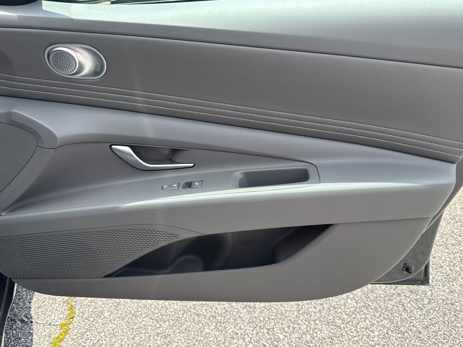 Certified Used 2025 Gray Hyundai SEL Sport image 14