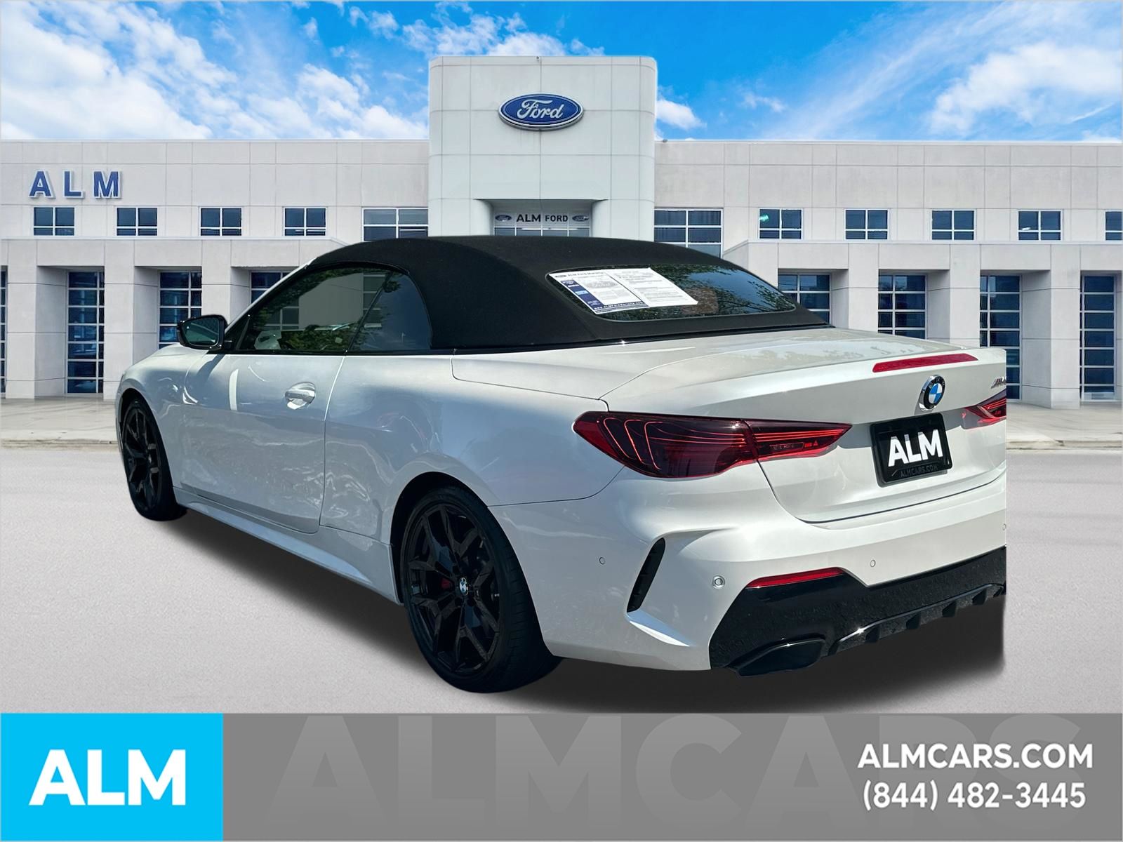 Used 2025 White BMW M440i image 8