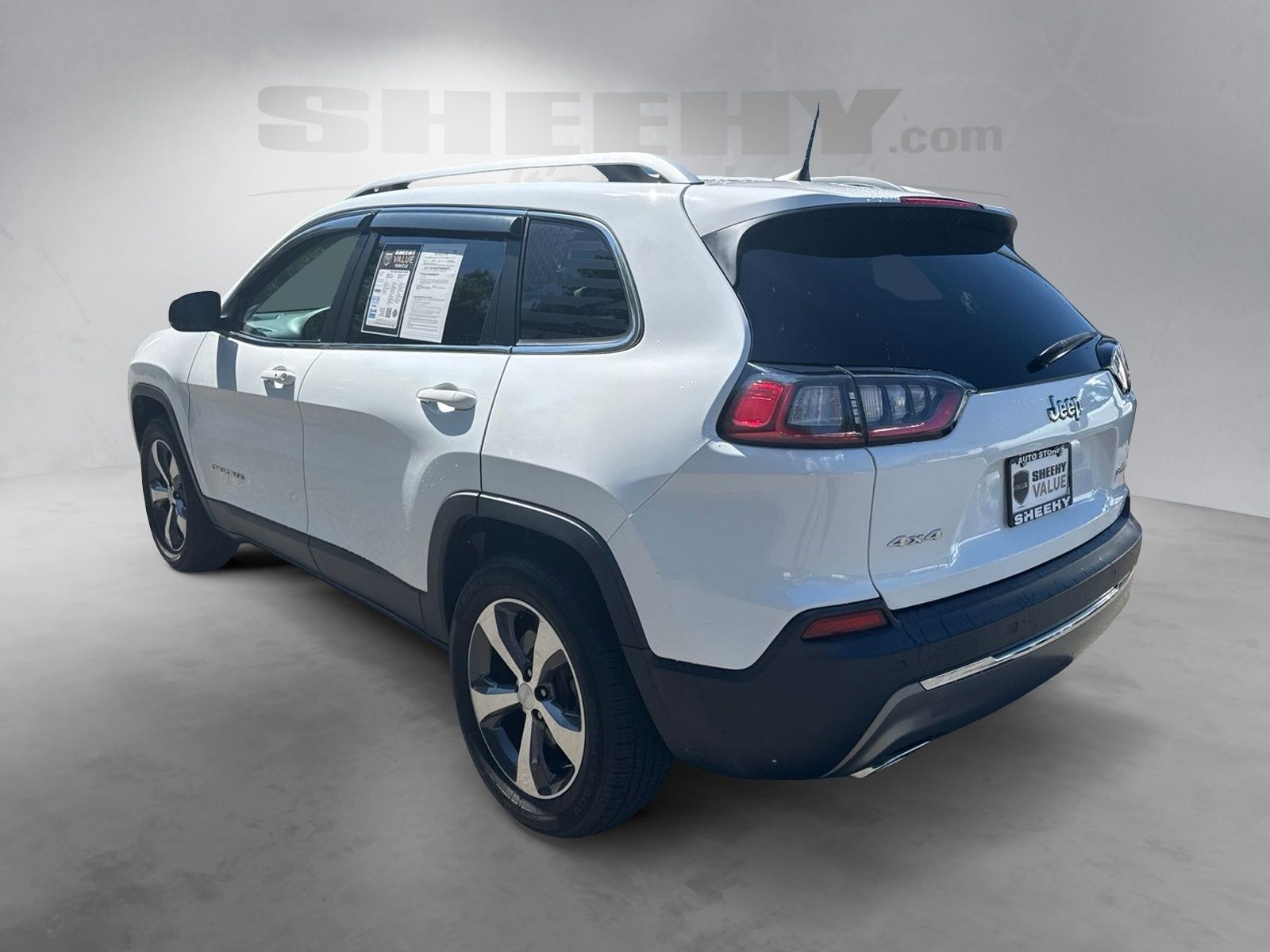 Used 2019 Bright White Clearcoat Jeep Limited image 13