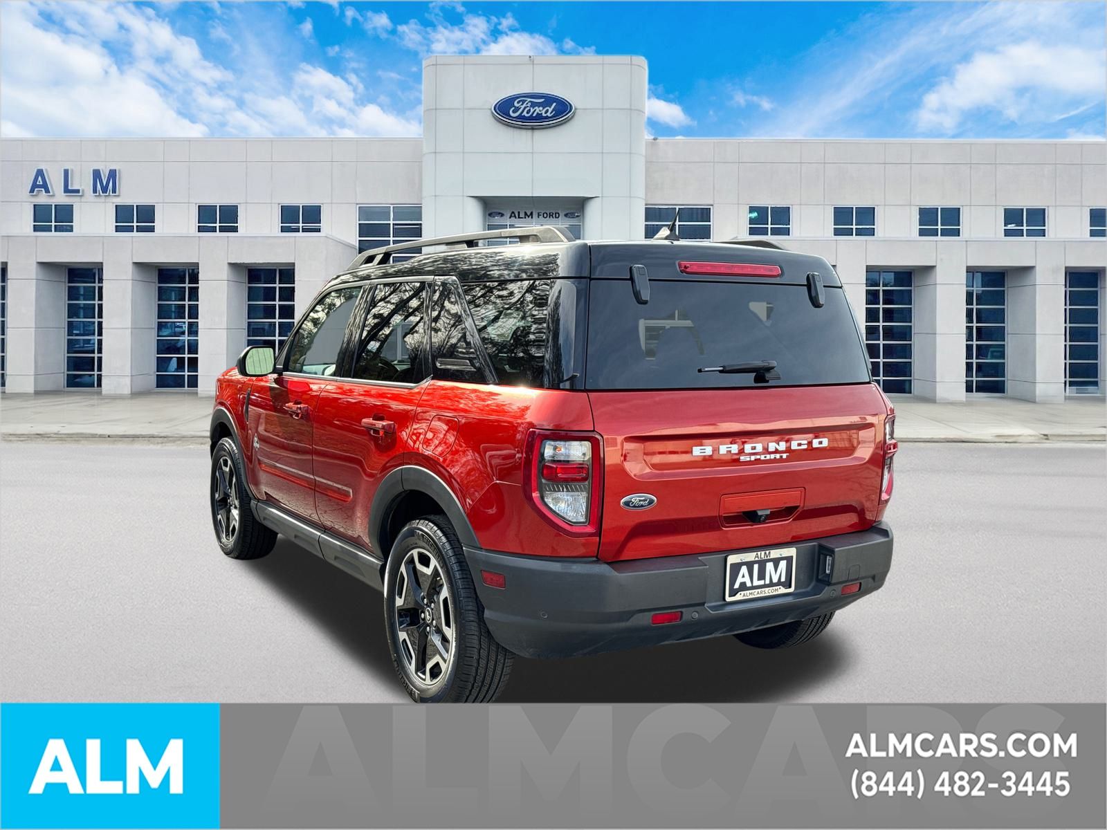 Used 2022 Hot Pepper Red Tinted Clearcoat Ford Outer Banks image 8