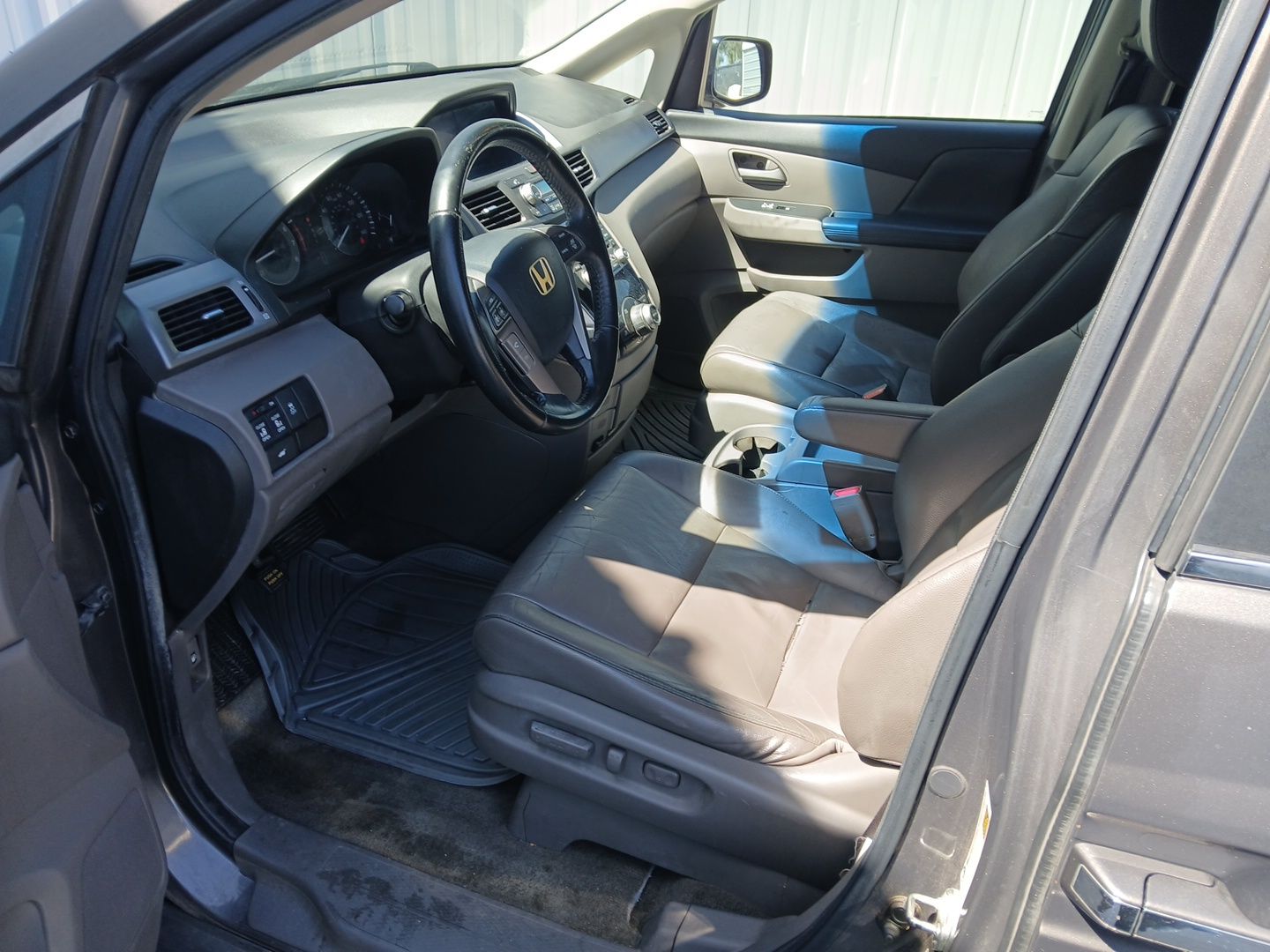 Used Car 2013 Honda Odyssey  Ex-l For Sale Under $10,000 In Austin, Texas