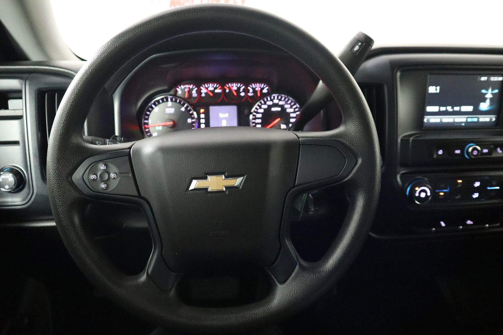 2017 Chevrolet Silverado 1500 WT photo