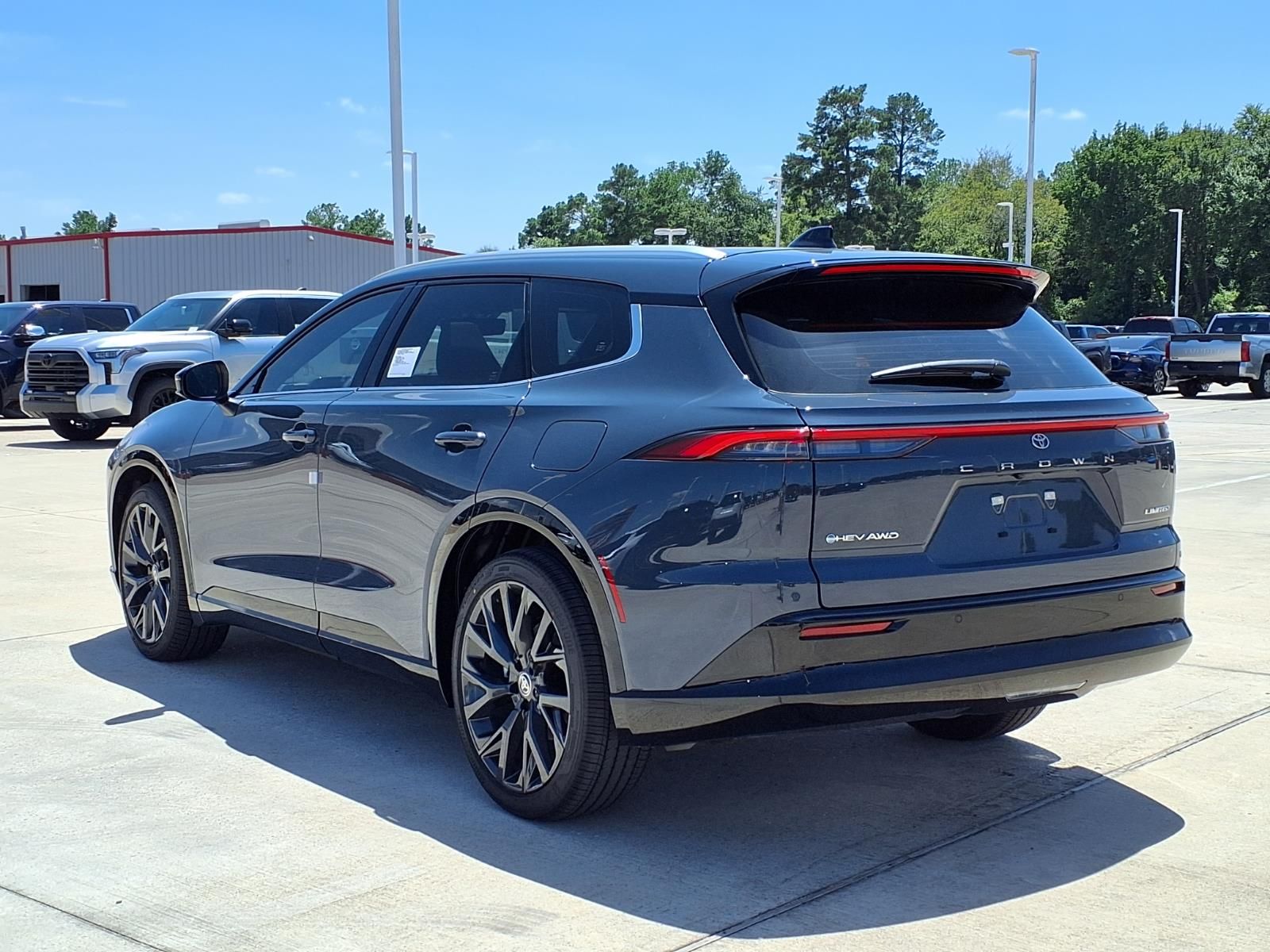 2026 Toyota Crown Signia Limited - 1