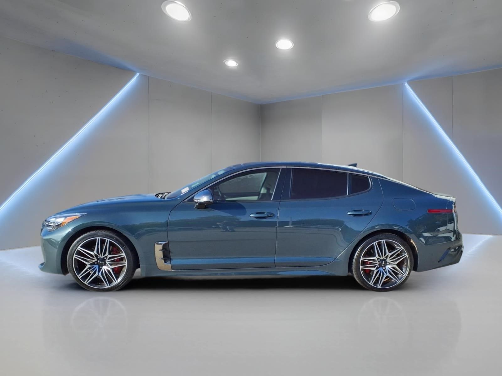 2022 Kia Stinger GT2 Green at AutoSavvy Houston Southwest