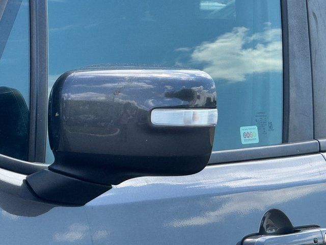 Used 2019 Gray Jeep Latitude image 26