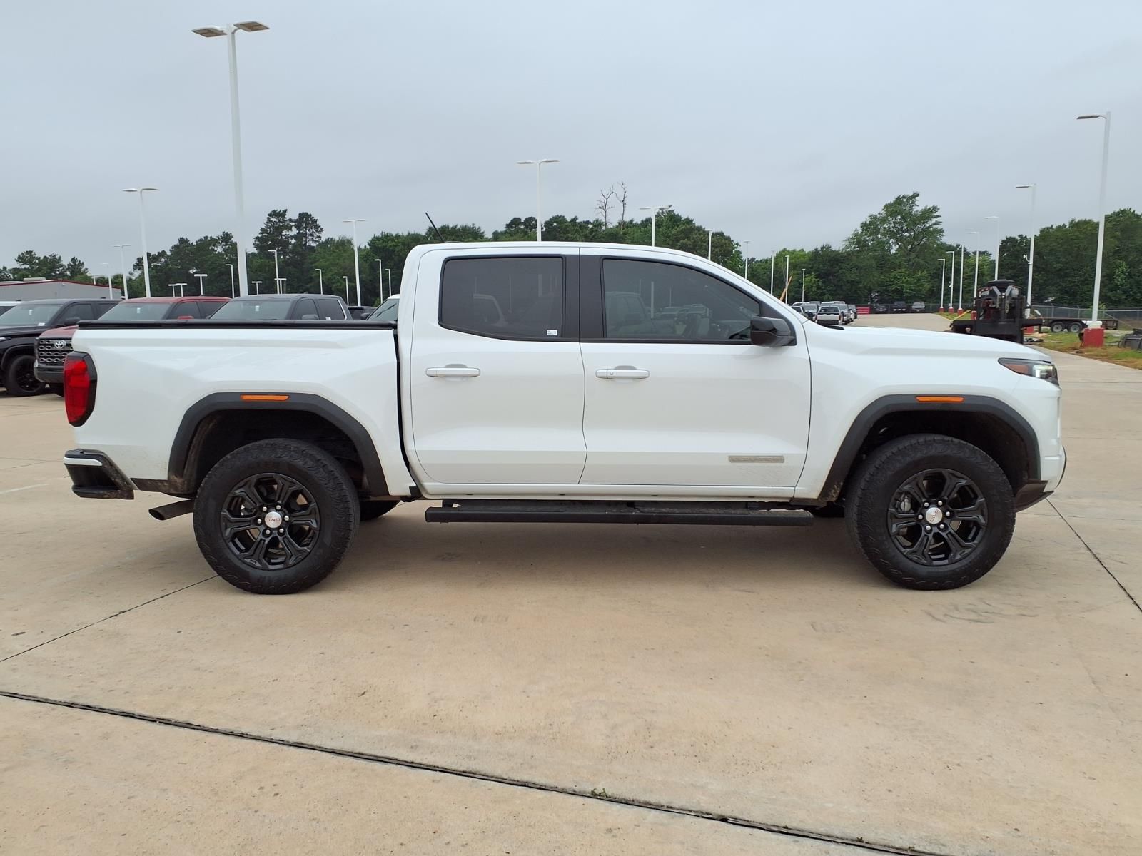 2024 GMC Canyon Elevation White at Big Star Buick GMC