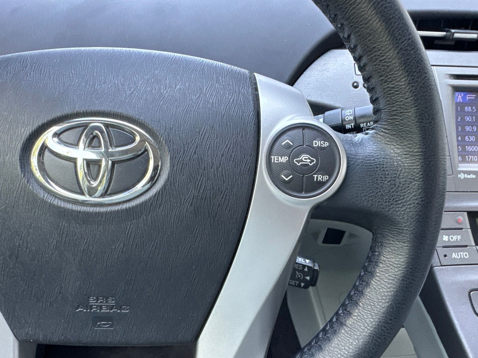 Used 2015 Winter Gray Metallic Toyota Four image 25