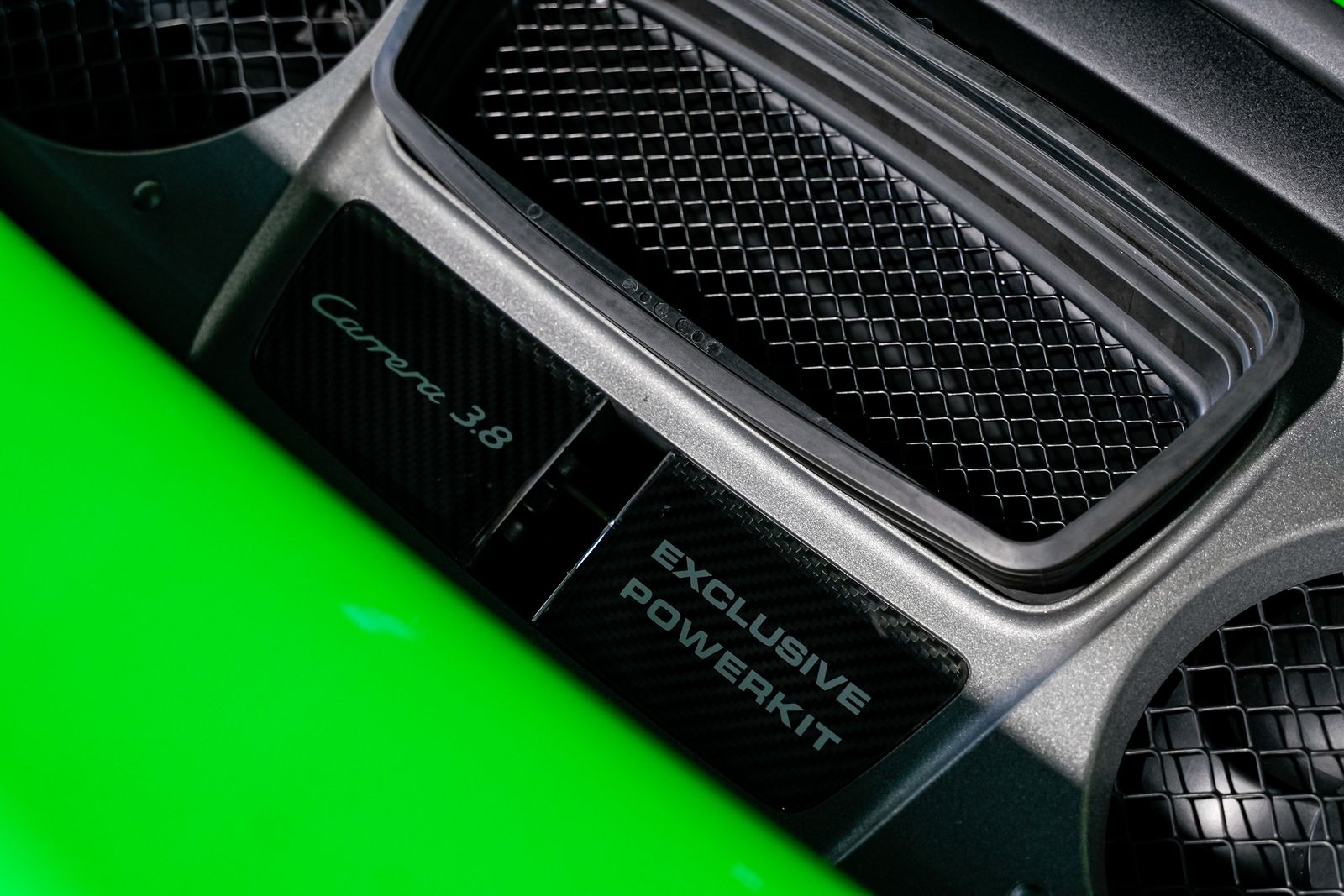 2014 Porsche 911 Carrera 4S — photo 45