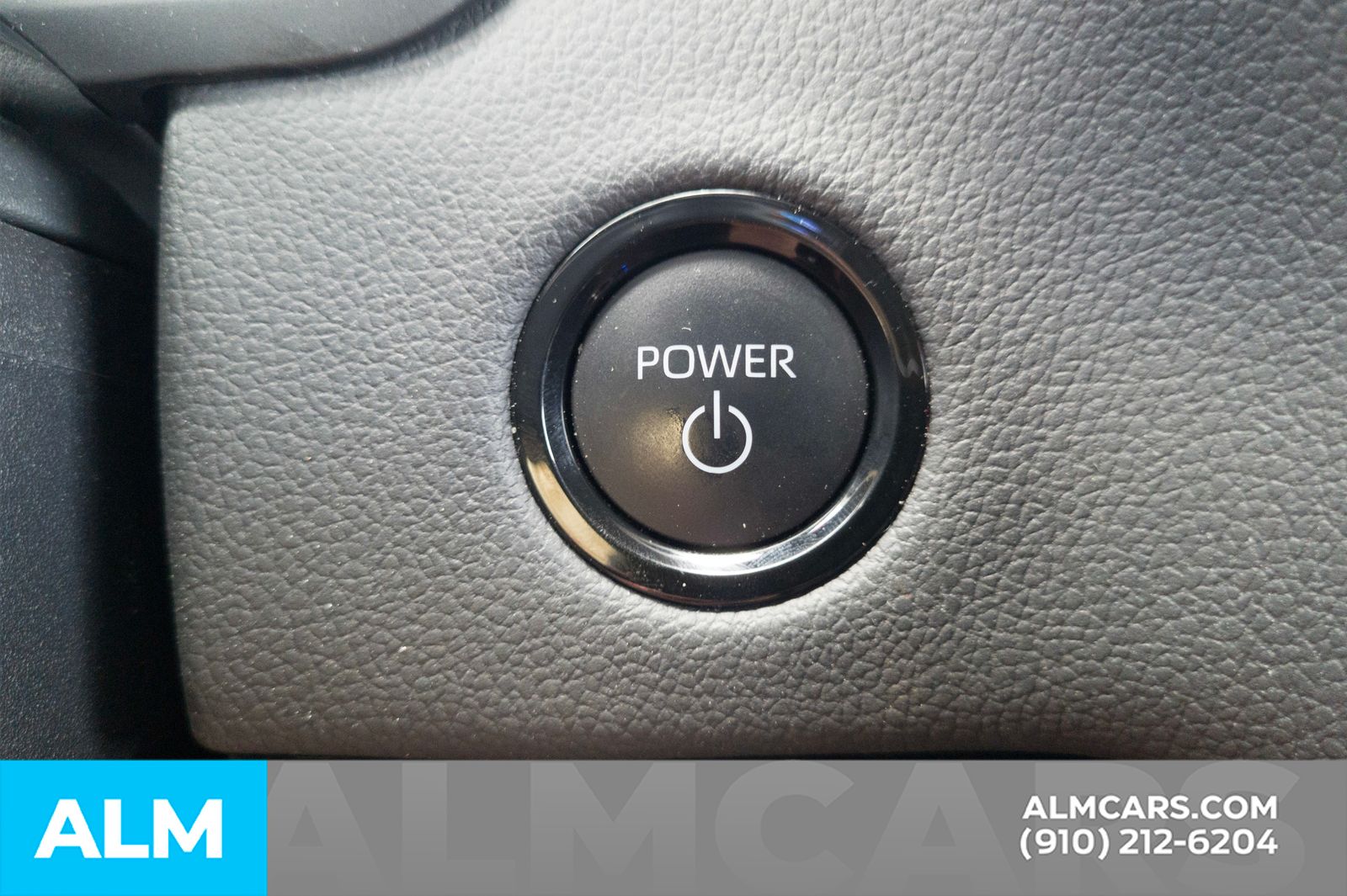 Used 2025 Midnight Black Metallic Toyota SR5 image 31