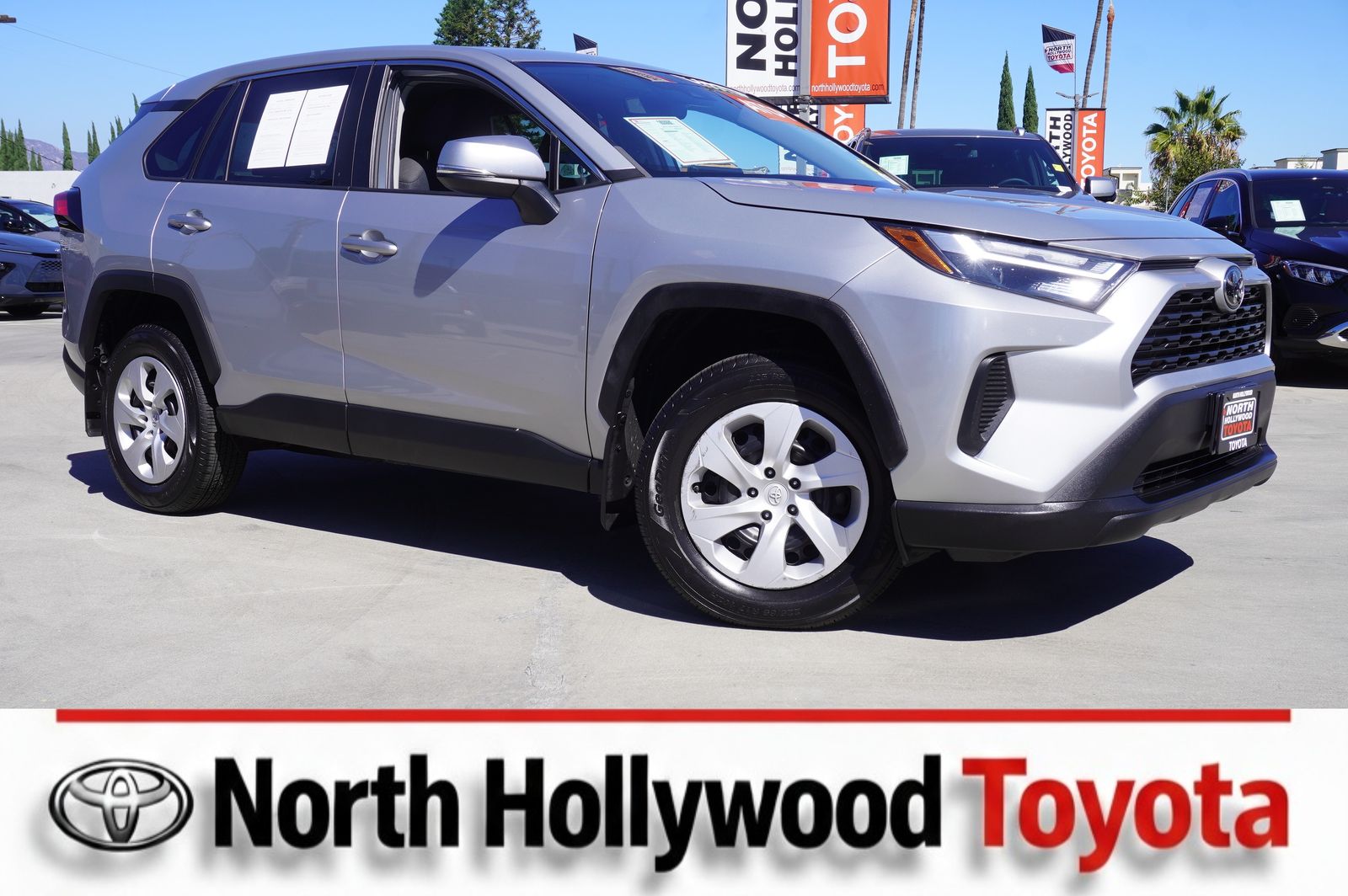 2023 Toyota RAV4 LE