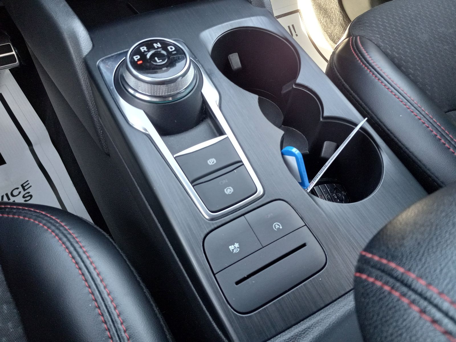 2024 Ford Escape image 24