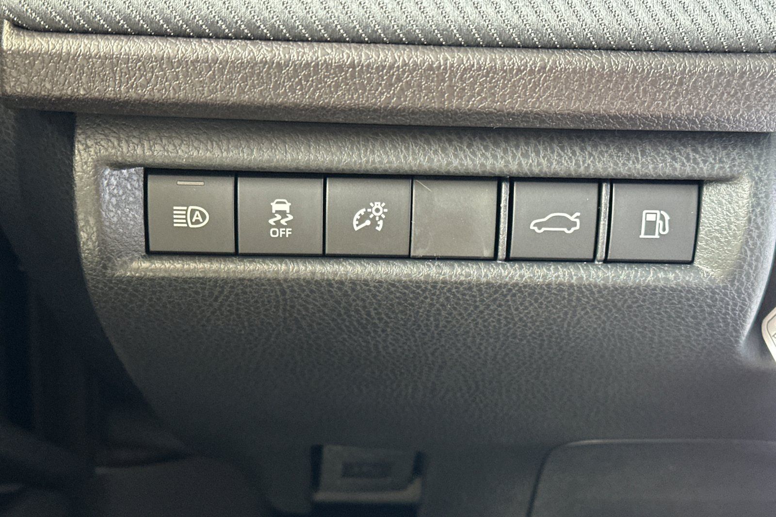 New 2026  Toyota SE image 30