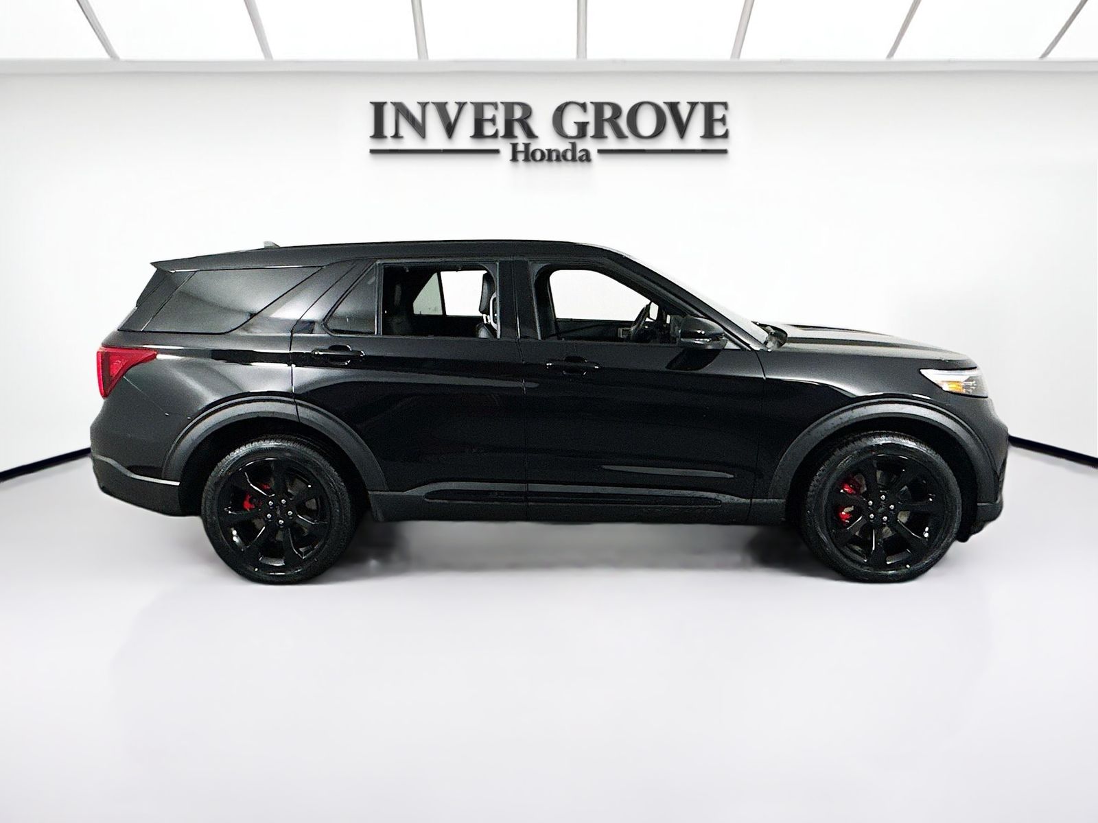 View vehicle photo 4