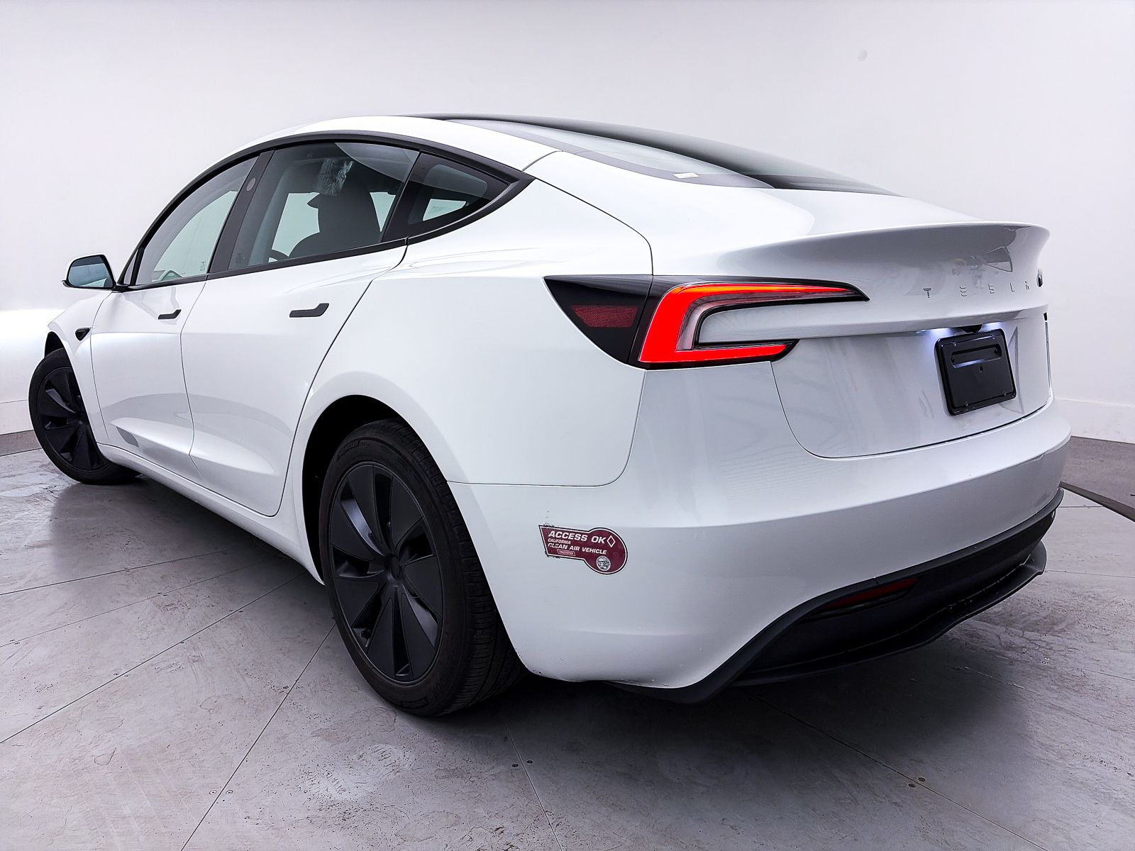 Used 2024 Tesla Model 3 Base with VIN 5YJ3E1EA0RF755461 for sale in Scottsdale, AZ