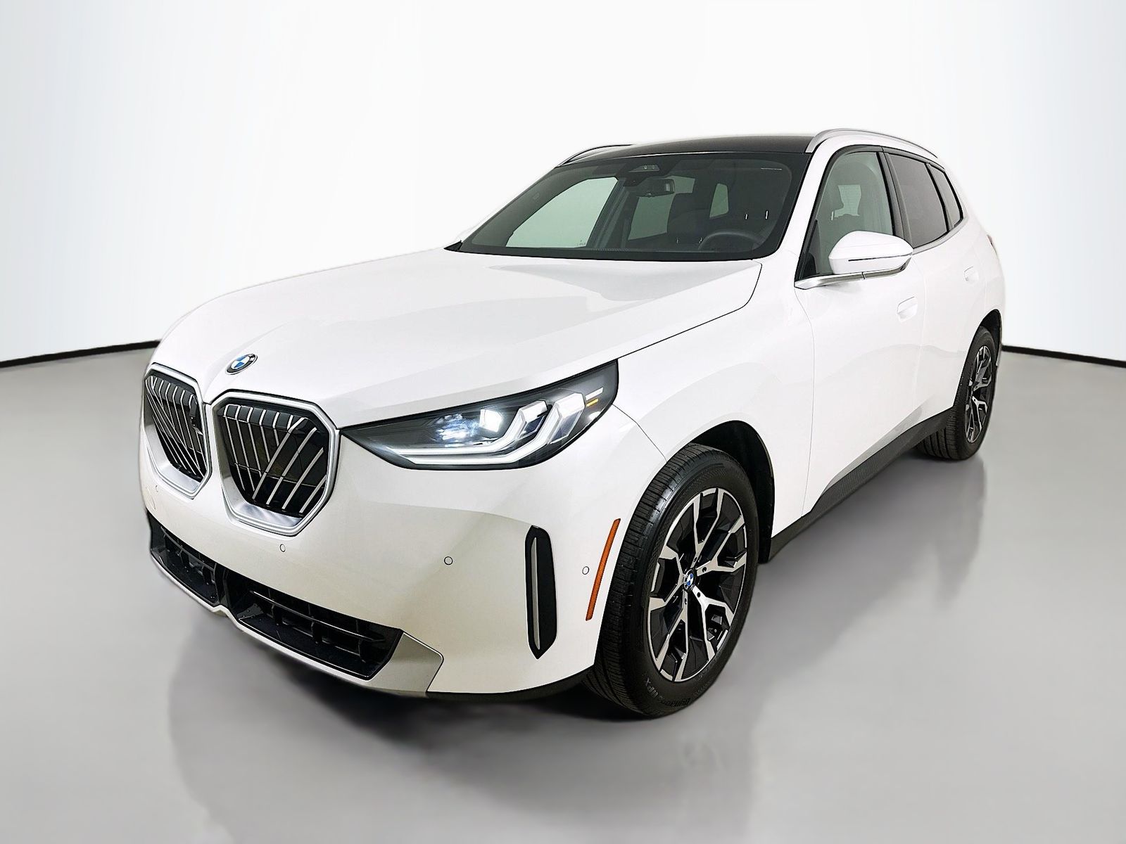 Mineral White Metallic 2025 BMW X3 SUV / Crossover All-Wheel Drive 8-Speed Automatic