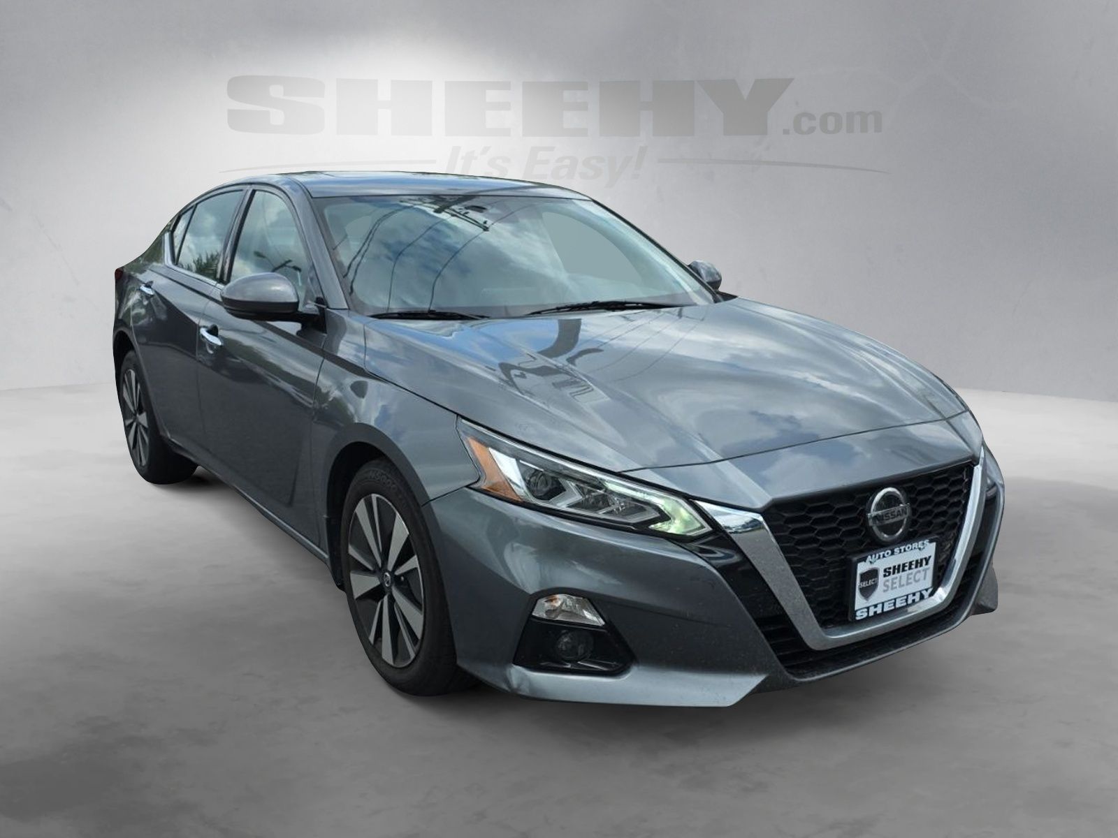 Used 2021 Gray Nissan 2.5 SL image 2