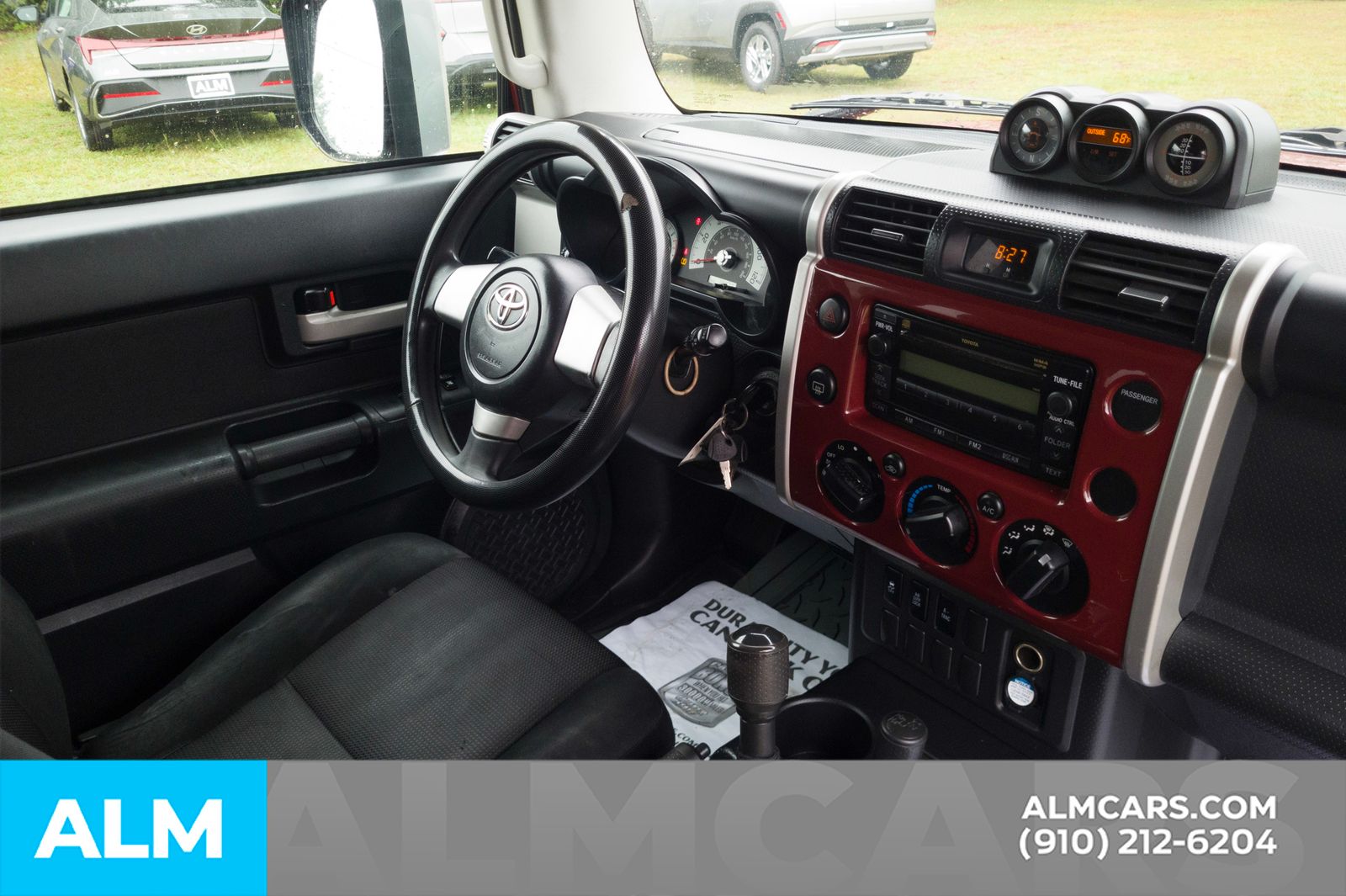 2010 Toyota FJ Cruiser Base photo 15
