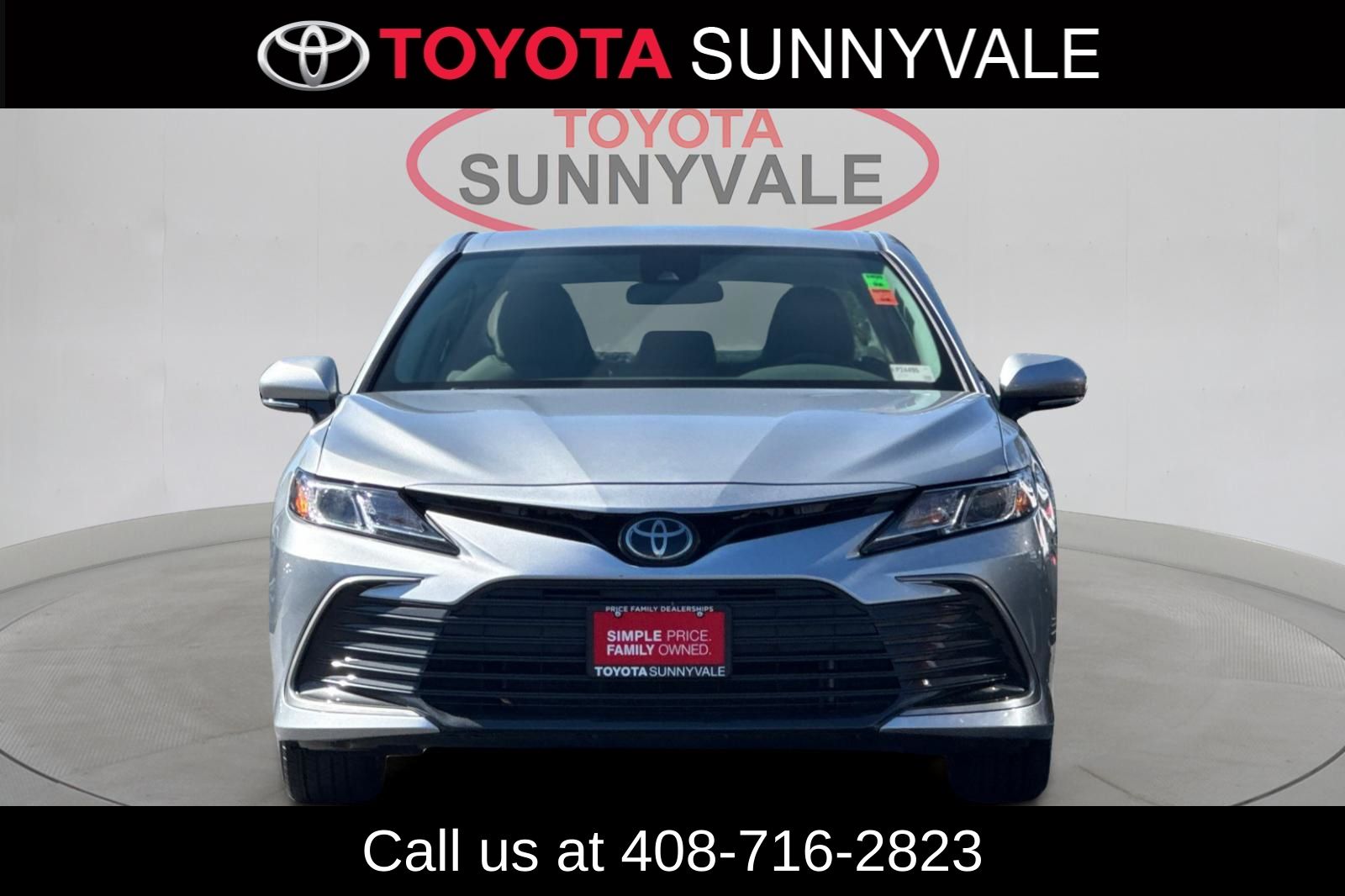 2024 Toyota Camry LE - Photo 12