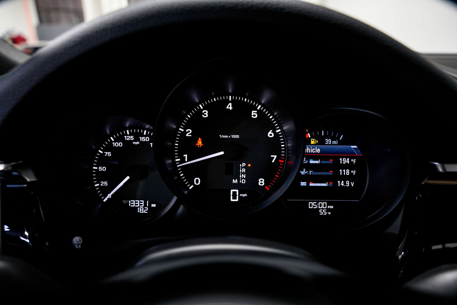2024 Porsche Macan Base — photo 11